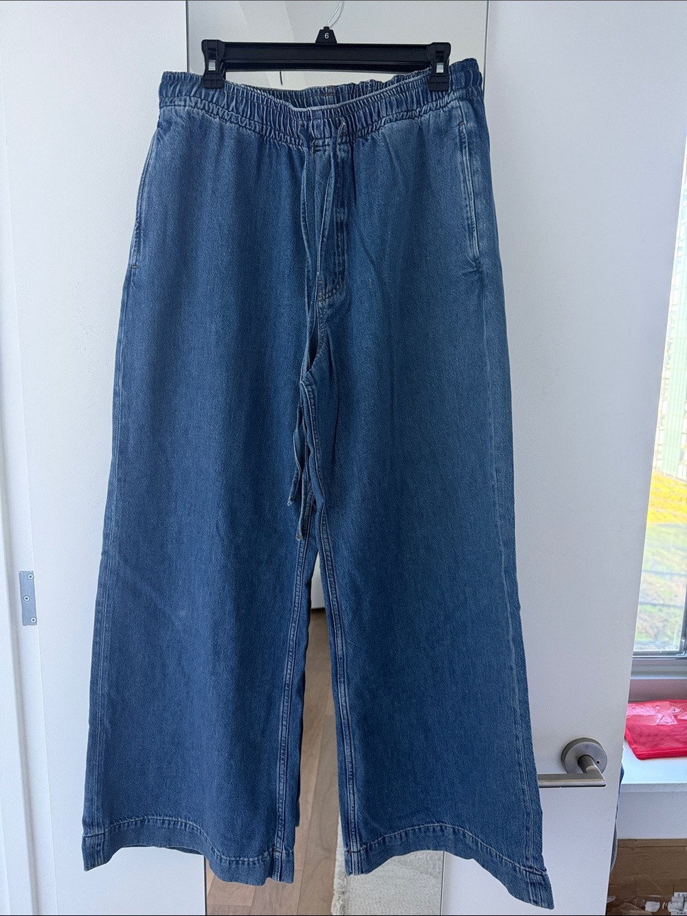 COS Wide-Leg Denim Jeans in Medium Blue with Drawstring